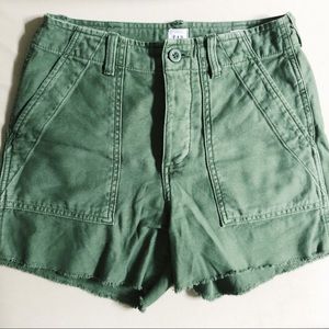 GAP High Rise Utility Shorts in Green with Raw Hem